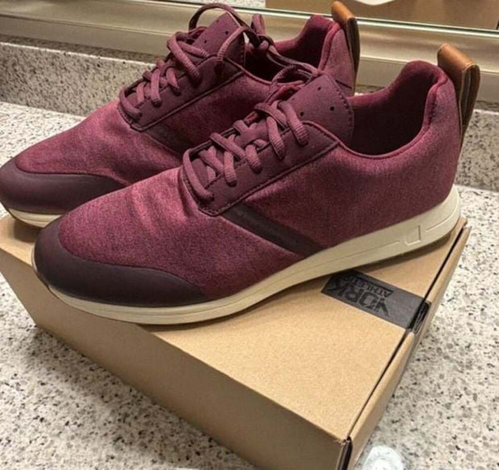 York Athletics Mfg. The Henry Runner Sneakers Burgundy Men's
